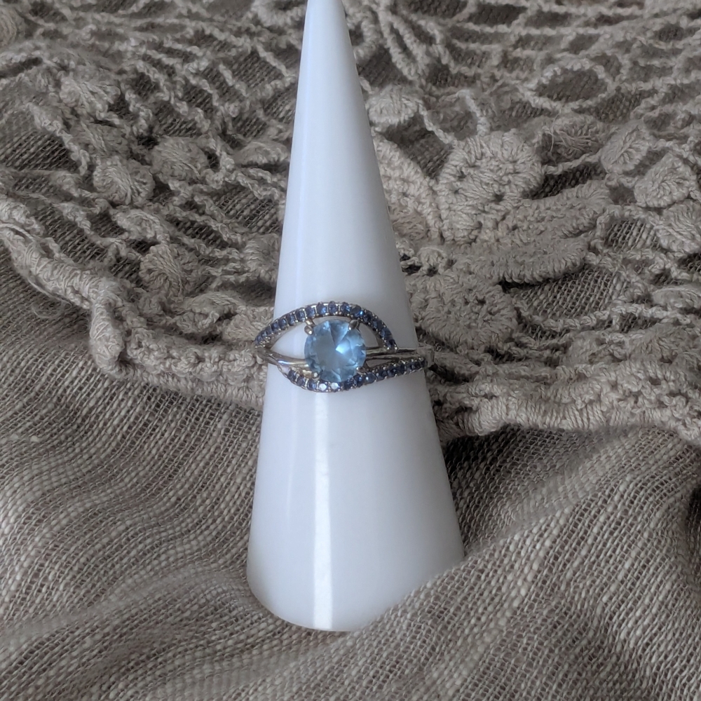 Elegant Sterling Silver and Blue Gemstone Ring